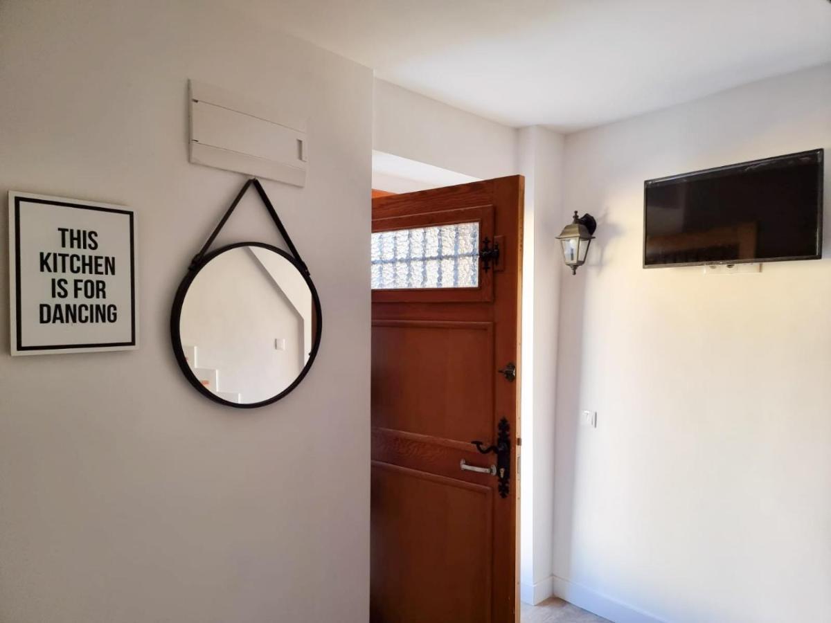 Casa Iulia Otel Haro Dış mekan fotoğraf